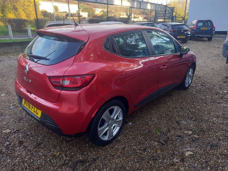 RENAULT CLIO