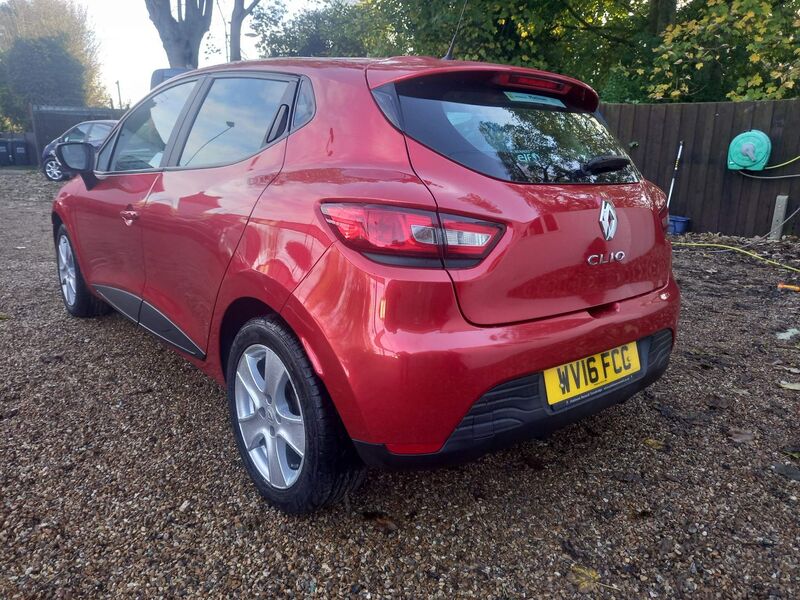 RENAULT CLIO