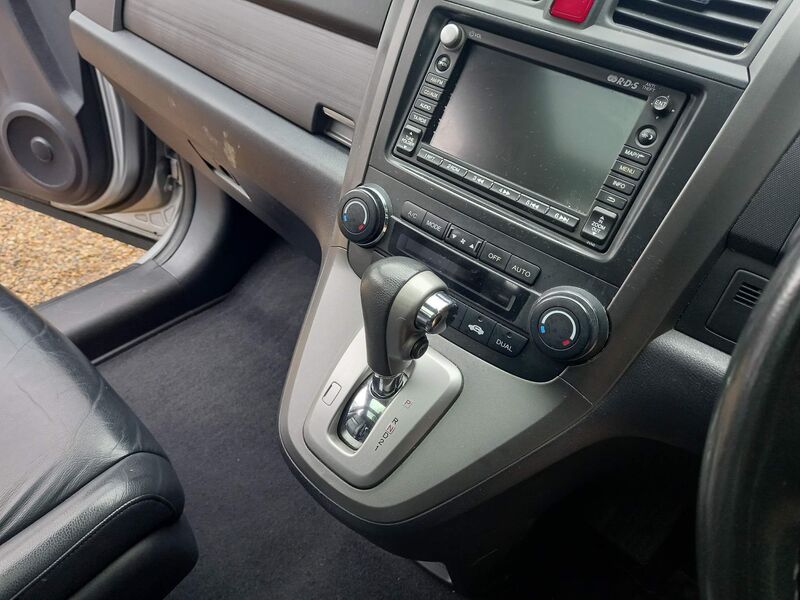 HONDA CR-V