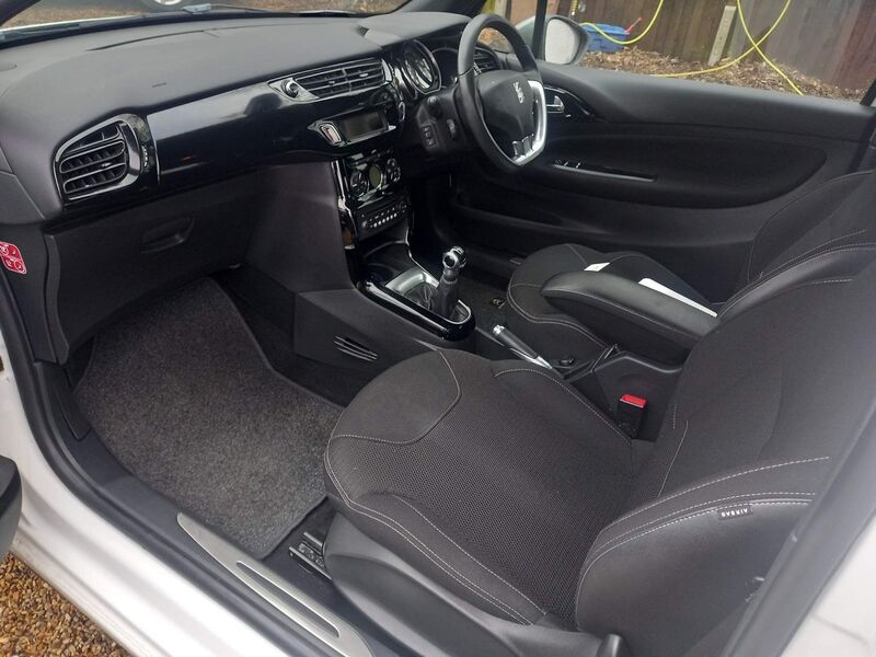 CITROEN DS3