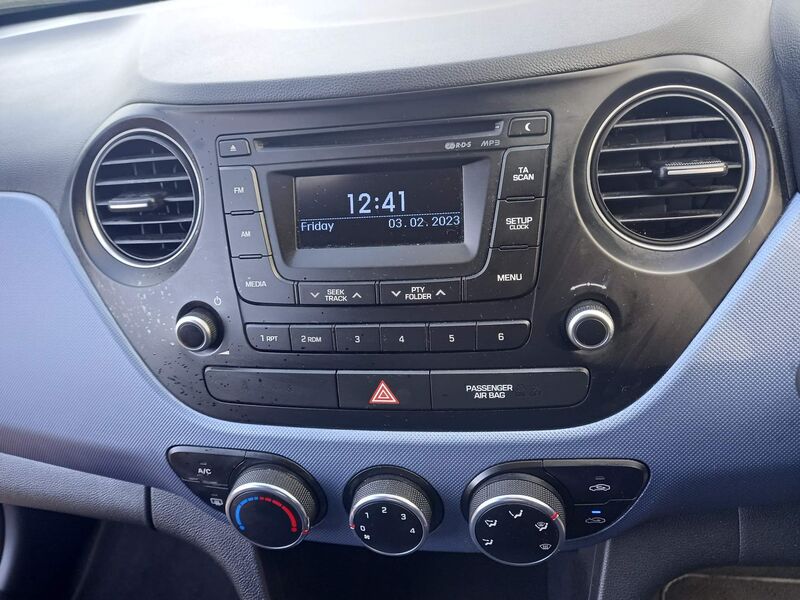 HYUNDAI I10