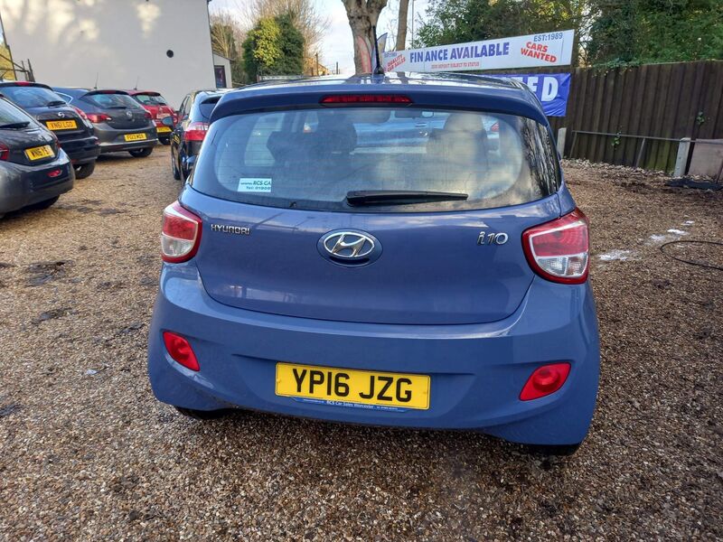 HYUNDAI I10