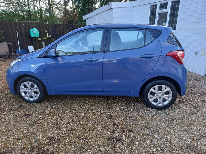 HYUNDAI I10