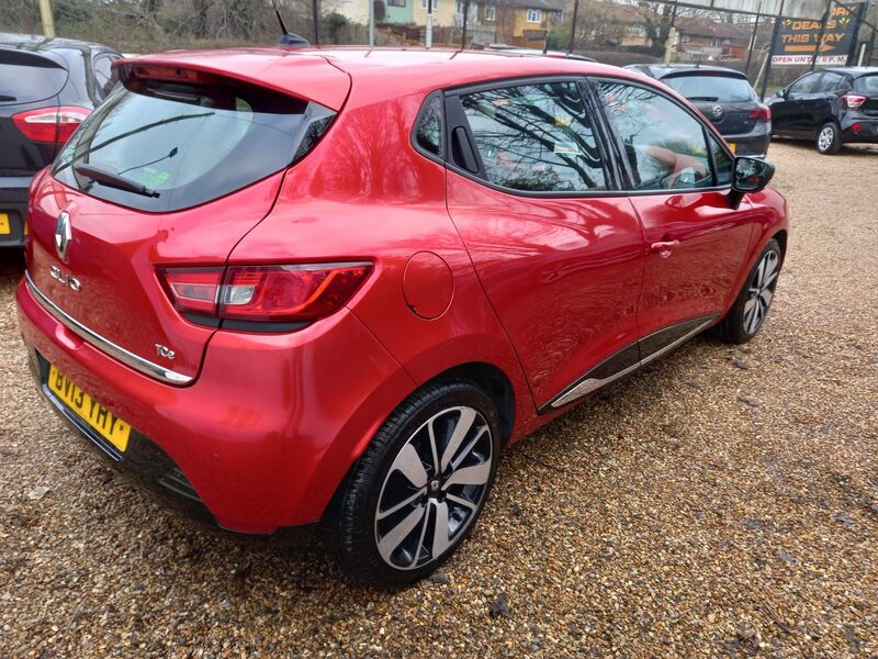 RENAULT CLIO