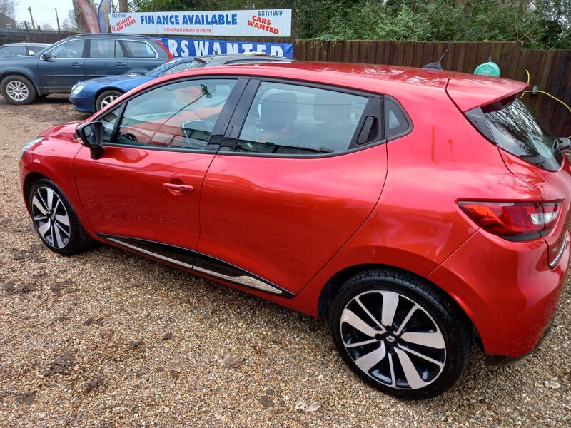 RENAULT CLIO