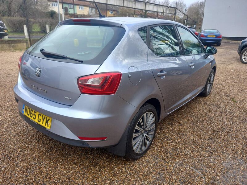 SEAT IBIZA