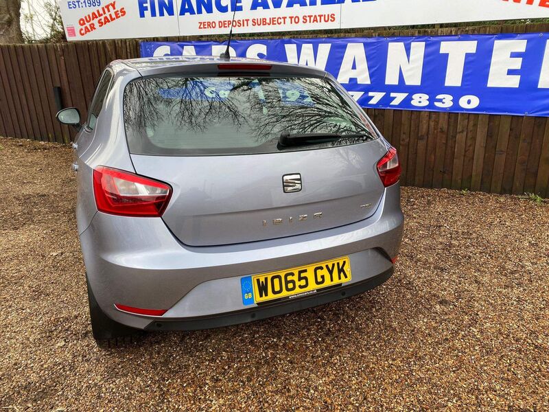 SEAT IBIZA