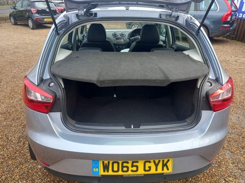 SEAT IBIZA