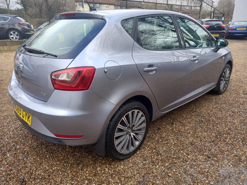 SEAT IBIZA