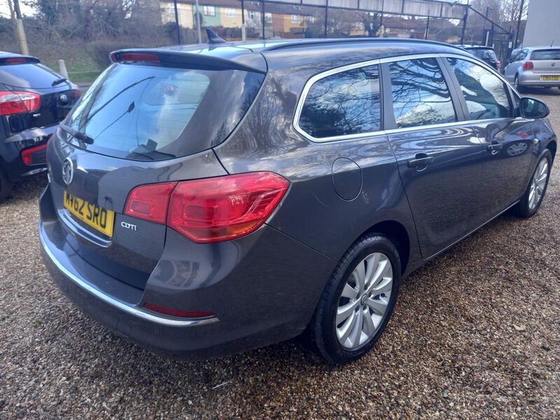 VAUXHALL ASTRA