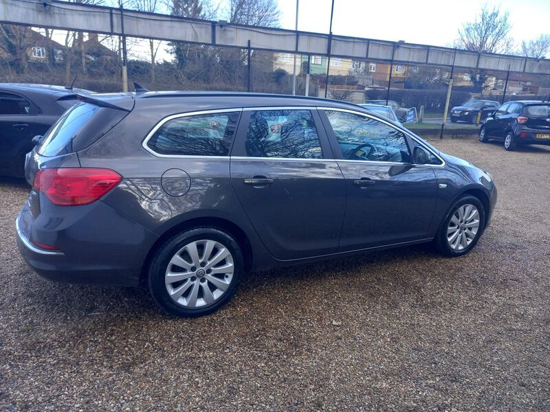 VAUXHALL ASTRA