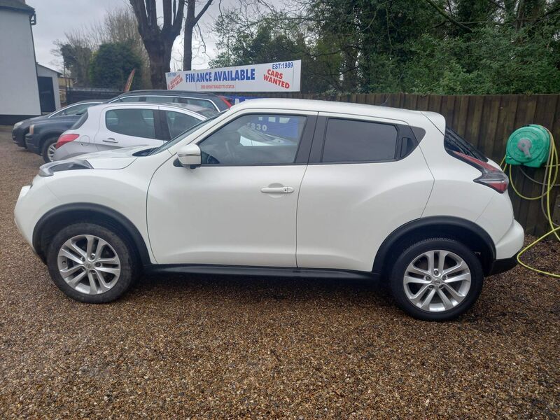 NISSAN JUKE