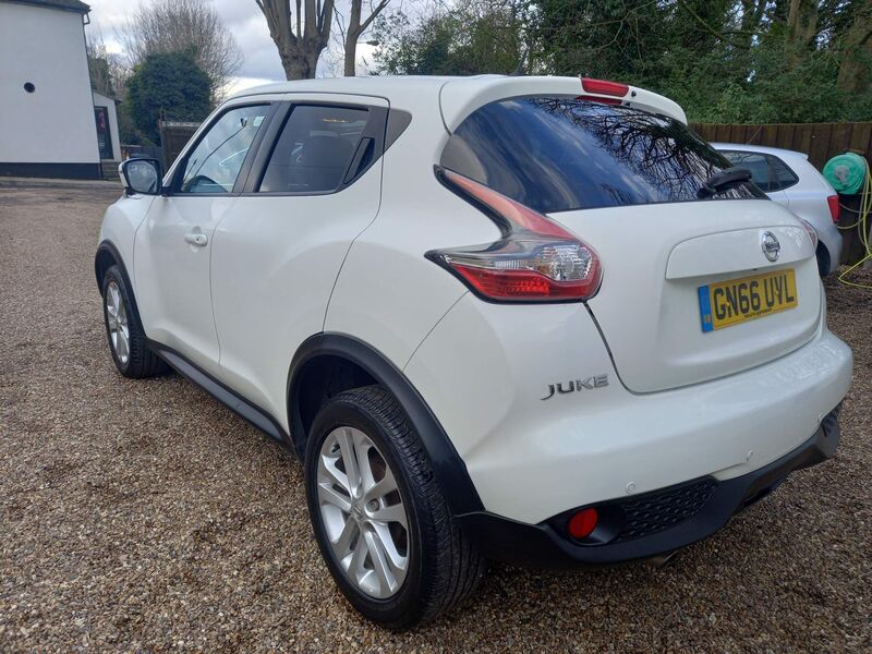 NISSAN JUKE