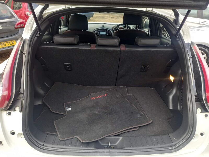 NISSAN JUKE