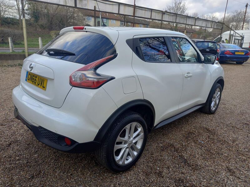 NISSAN JUKE
