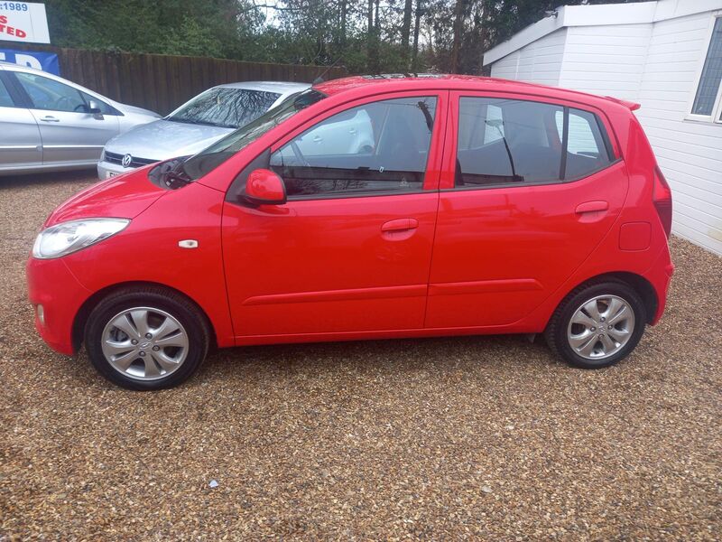 HYUNDAI I10