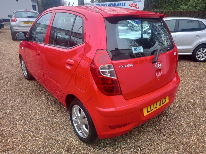 HYUNDAI I10