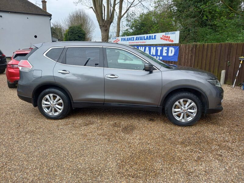 NISSAN X-TRAIL
