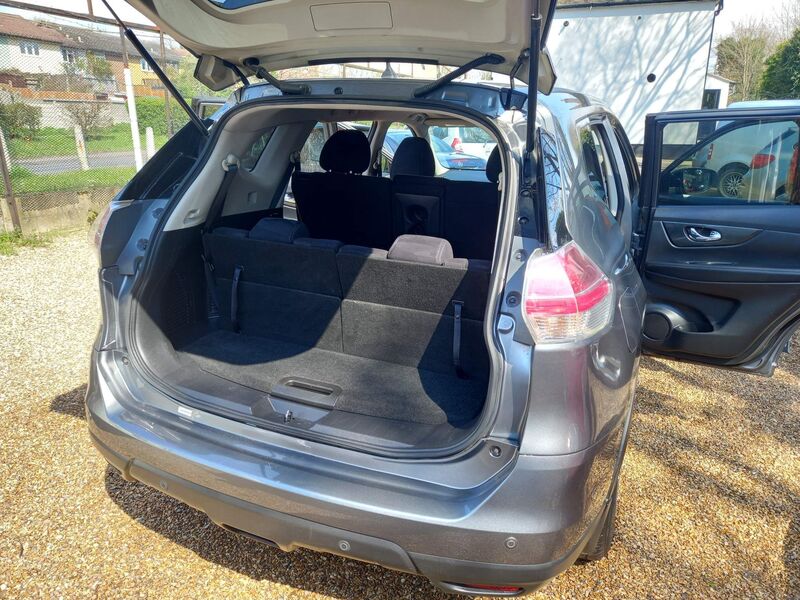 NISSAN X-TRAIL