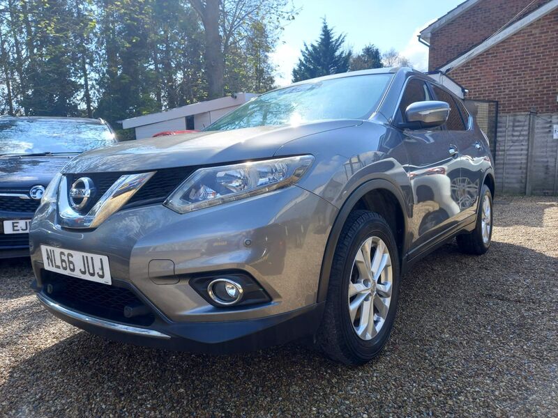 NISSAN X-TRAIL