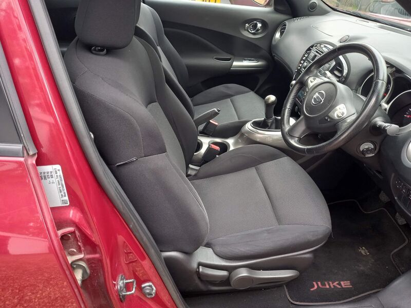 NISSAN JUKE