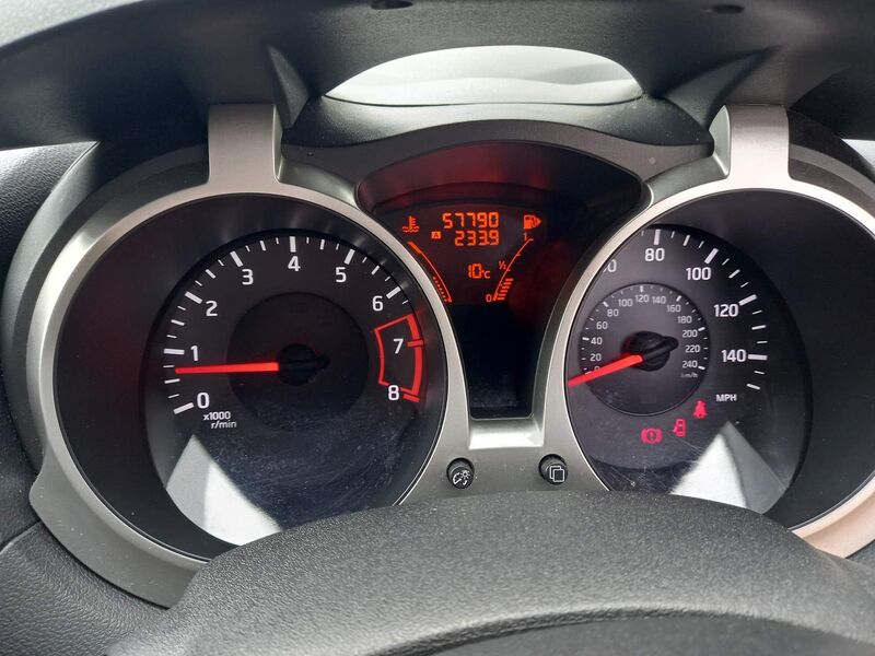 NISSAN JUKE
