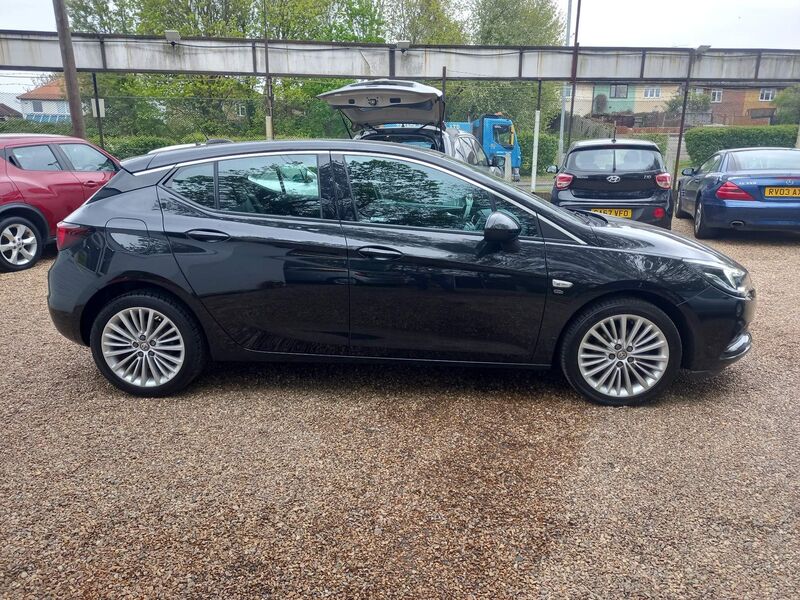 VAUXHALL ASTRA