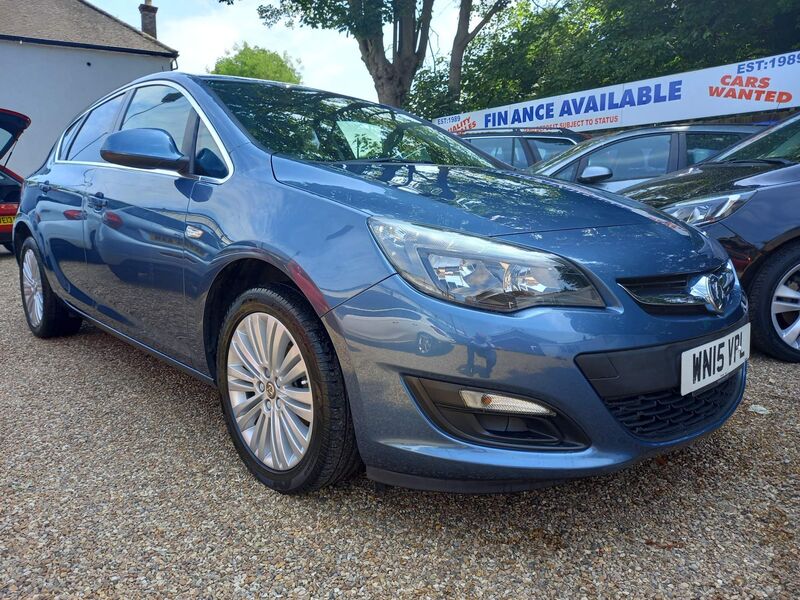 VAUXHALL ASTRA