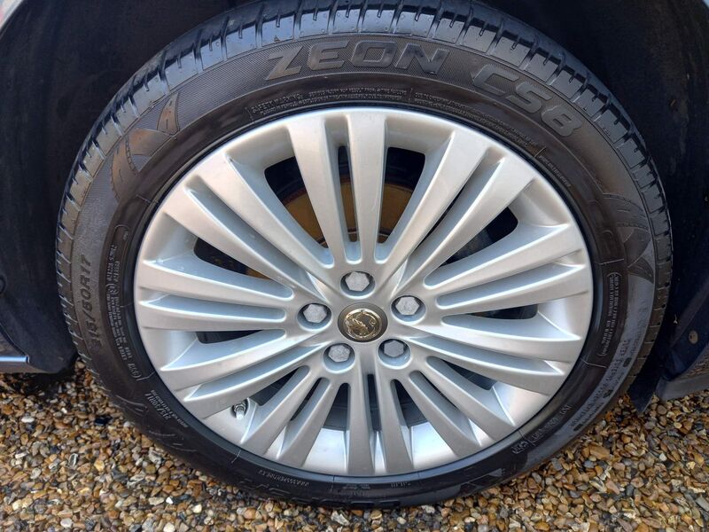 VAUXHALL ASTRA