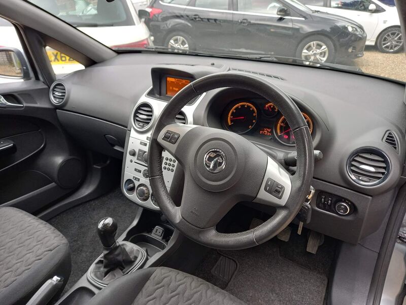 VAUXHALL CORSA