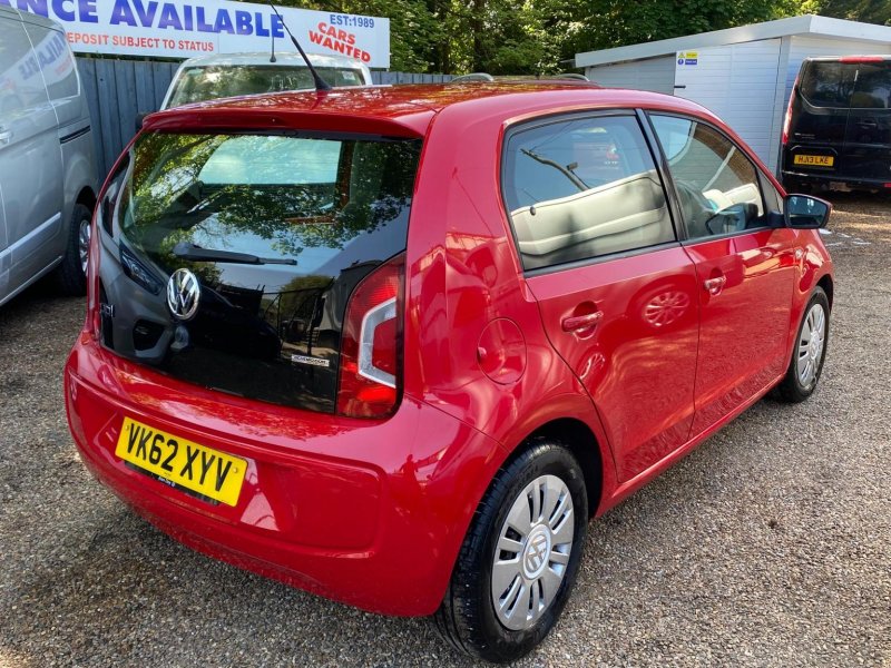 View VOLKSWAGEN UP 1.0 BlueMotion Tech Move up! Euro 5 (s/s) 5dr