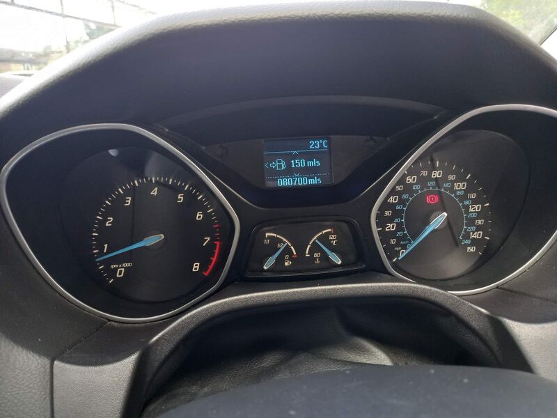 FORD FOCUS
