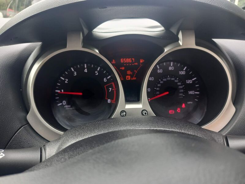 NISSAN JUKE