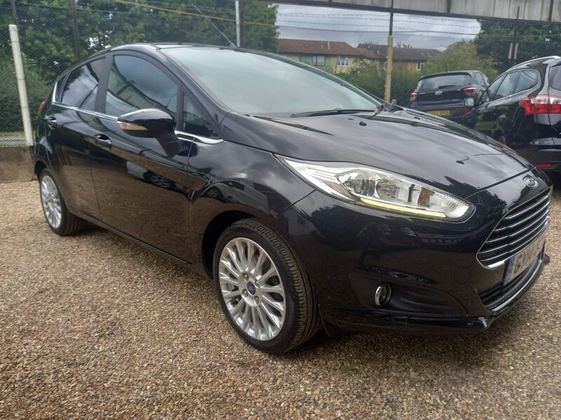FORD FIESTA