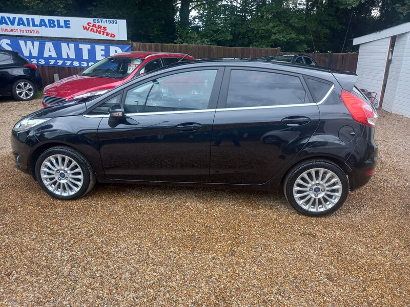 FORD FIESTA