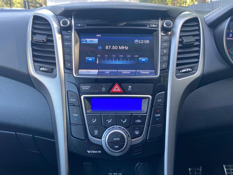 HYUNDAI I30